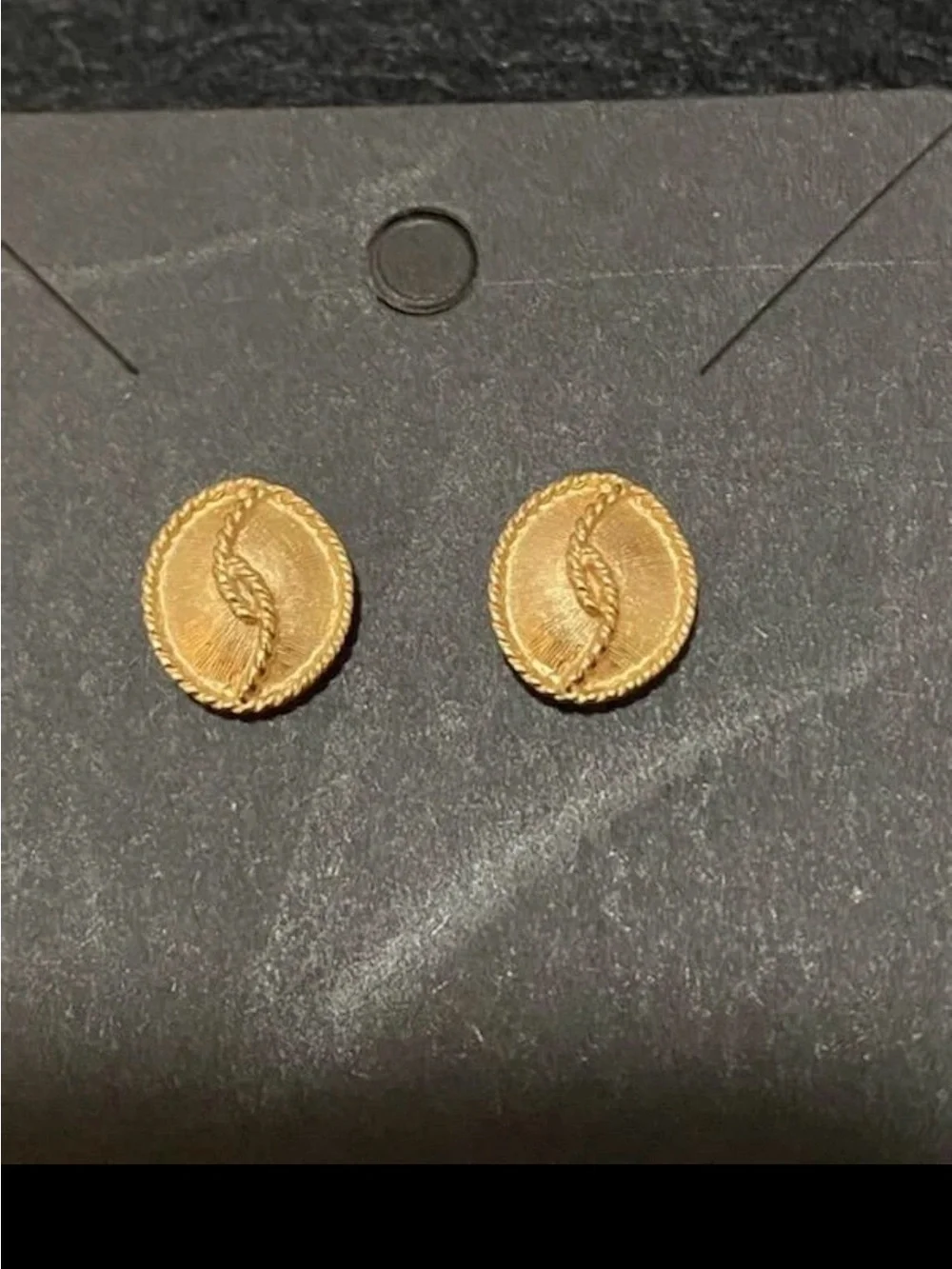 N/A faux gold